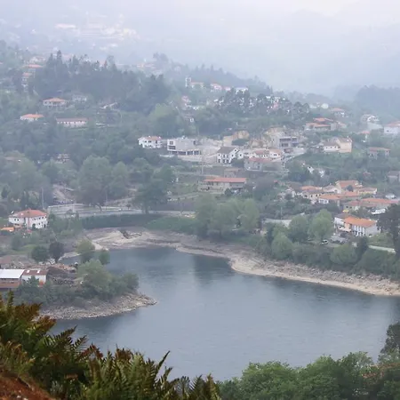 Ferienhaus Casas Do Corvo *