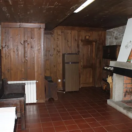 Casas Do Corvo Ventosa (Braga)