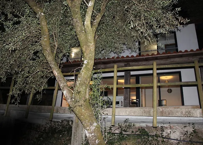 בית נופש Casas Do Corvo Ventosa (Braga)