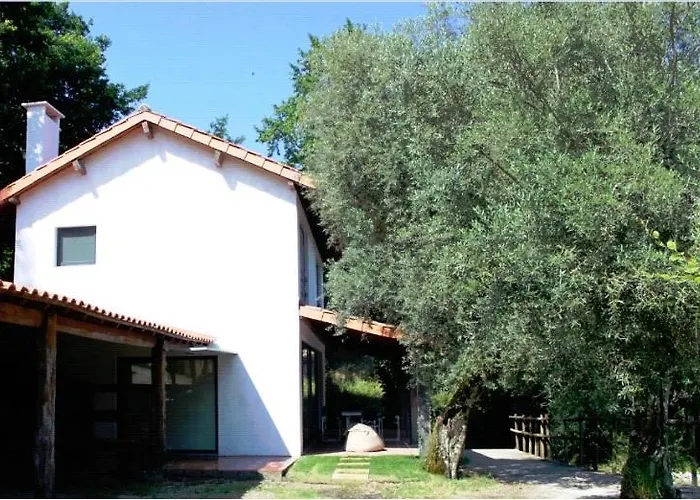 Casas Do Corvo * Ventosa