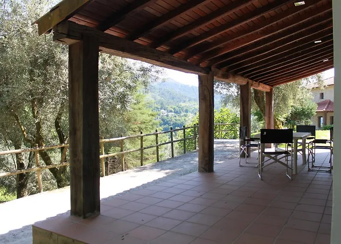 Casas Do Corvo Nyaraló Ventosa