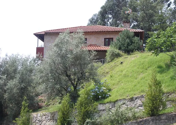 בית נופש Casas Do Corvo *