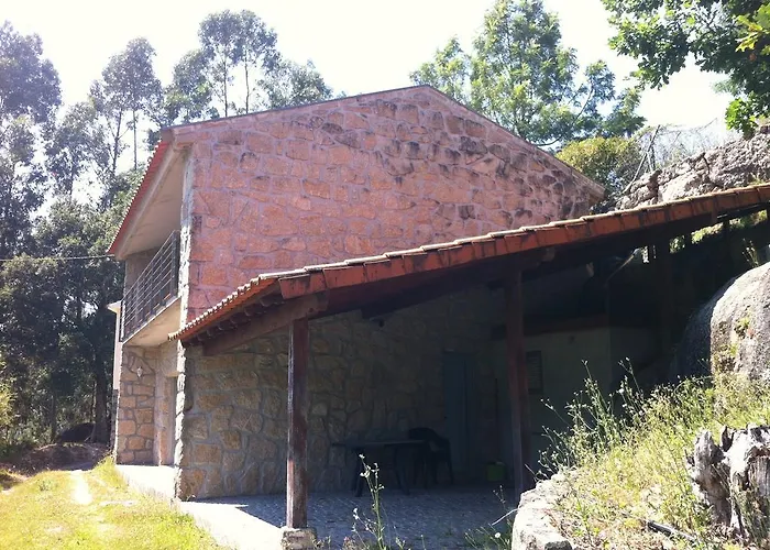 בית נופש Casas Do Corvo Ventosa (Braga)